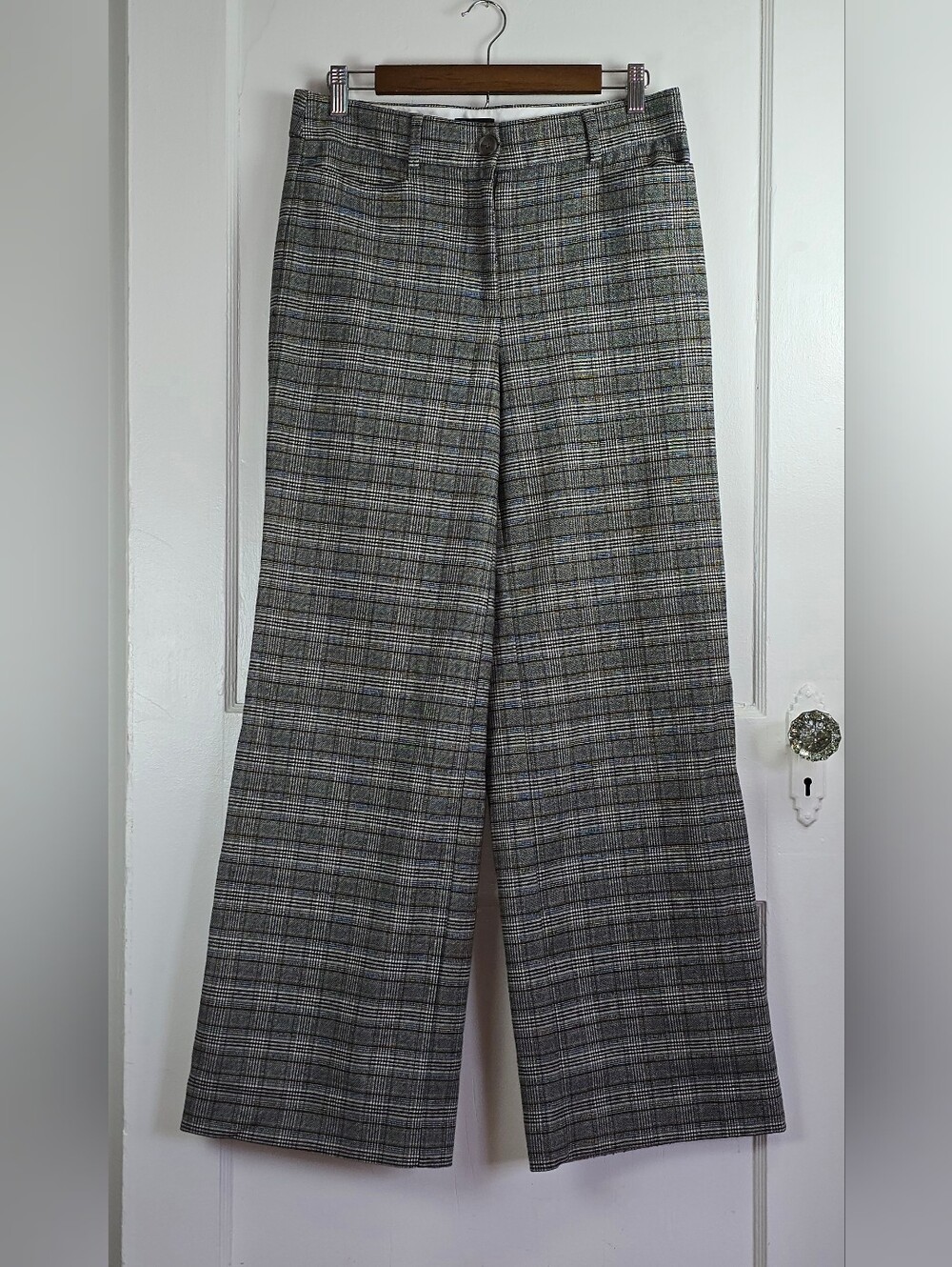 LOFT Tan, Black and Blue Plaid Wide Leg High Rise Trousers Like New 6